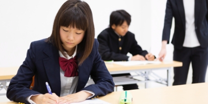 高校生の個別指導と総合型・推薦型受験用探求コーチングとの違い
